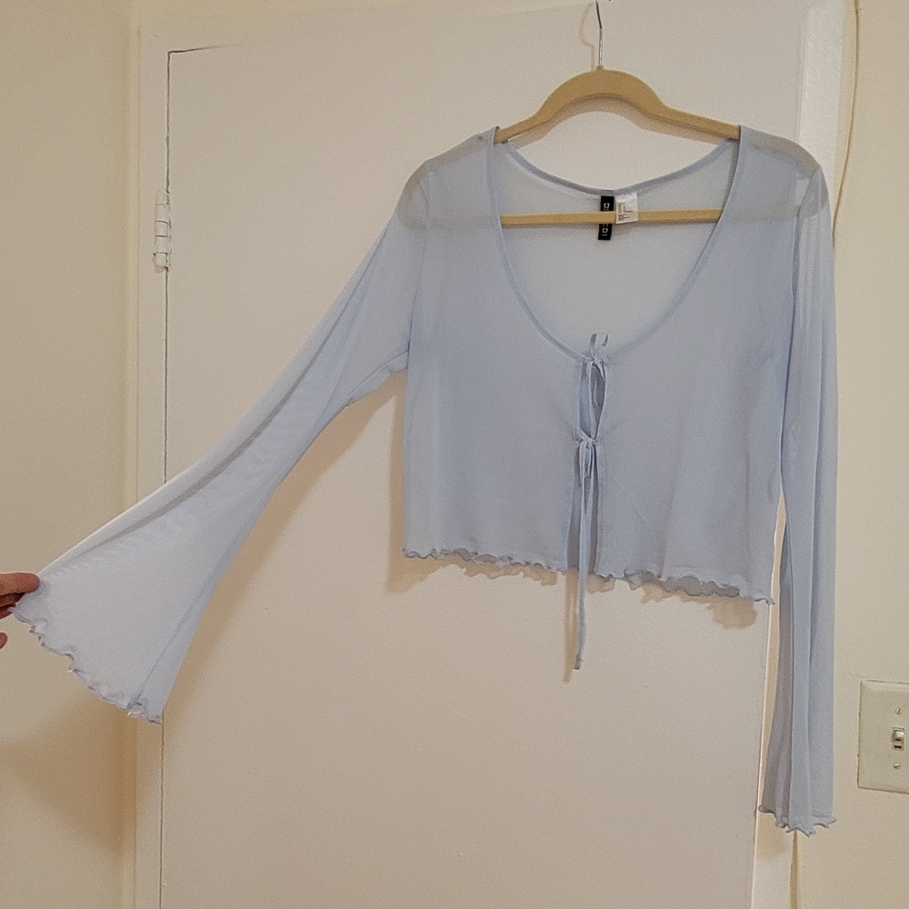 Mesh long sleeve tie front crop top light blue, H&M size large